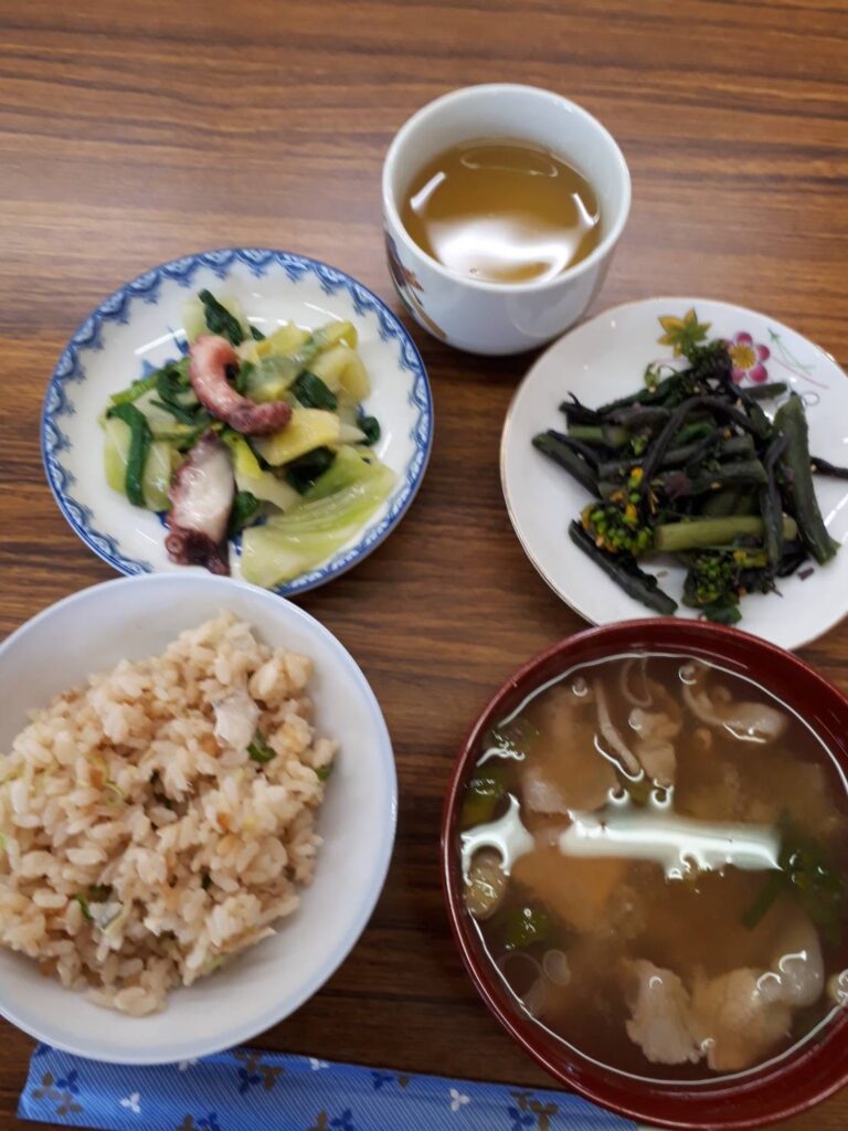 昼食